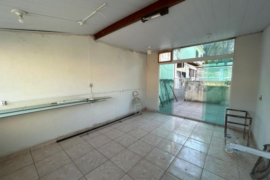 Casa para alugar com 1 quarto, 63m² em Vila Valqueire, Rio de Janeiro