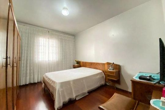 Casa à venda com 3 quartos, 150m² em Jardim Monte Libano, Santo André