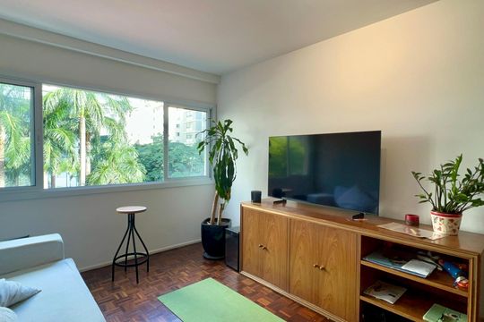 Sala de apartamento à venda com 3 quartos, 104m² em Cerqueira César, São Paulo