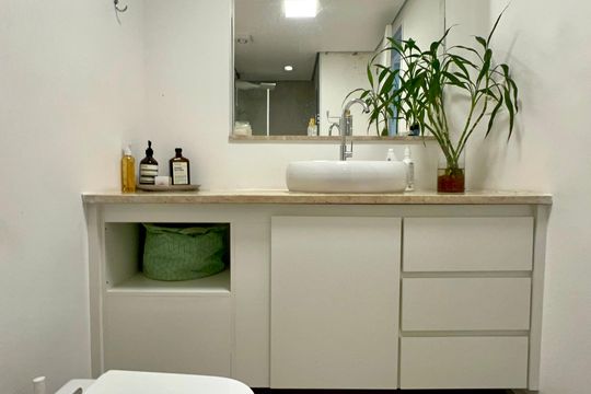 Banheiro de apartamento à venda com 3 quartos, 104m² em Cerqueira César, São Paulo