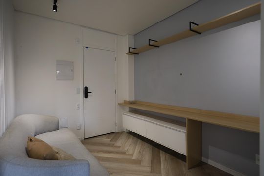 Sala de apartamento para alugar com 1 quarto, 39m² em Centro, Osasco
