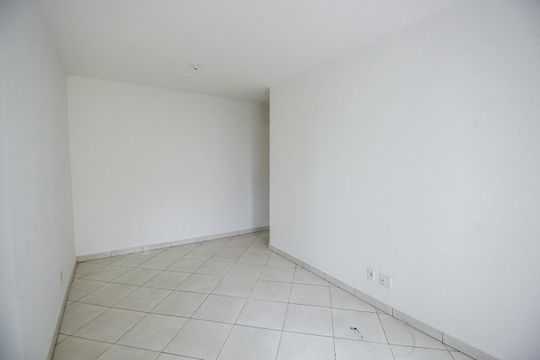 Sala de apartamento para alugar com 2 quartos, 56m² em Jardim Umarizal, São Paulo