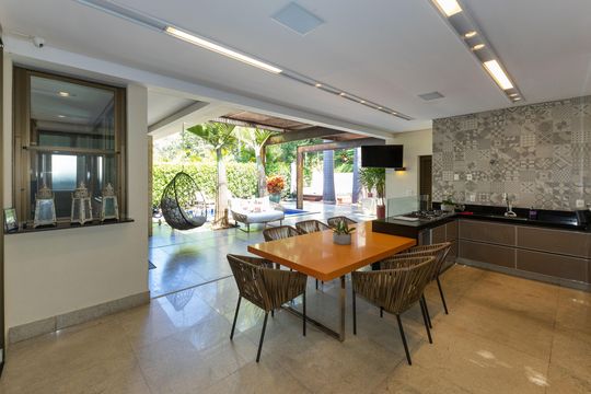 Casa de Condomínio à venda com 4 quartos, 328m² em Quintas do Sol, Nova Lima
