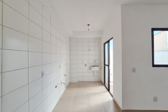 Cozinha e Área de Serviço de apartamento para alugar com 2 quartos, 65m² em Baeta Neves, São Bernardo do Campo