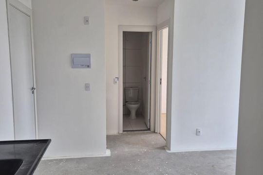 Apartamento à venda com 2 quartos, 37m² em Centro, Guarulhos