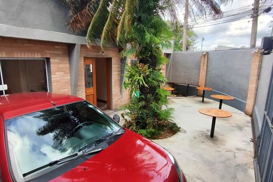 Garagem de casa à venda com 2 quartos, 229m² em Conjunto Residencial Butanta, São Paulo