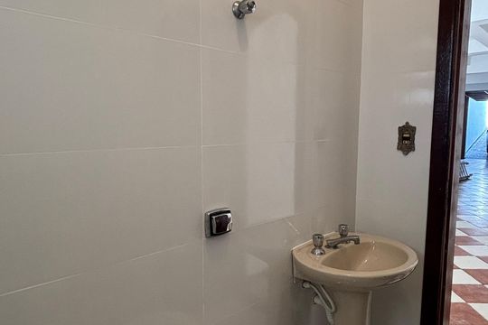 Garagem - Banheiro de casa à venda com 4 quartos, 232m² em Vila Alpina, Santo André