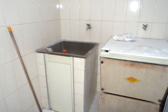 Área de Serviço de casa para alugar com 2 quartos, 273m² em Vila Campesina, Osasco