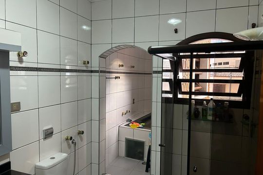 Banheiro de casa para alugar com 4 quartos, 319m² em Baeta Neves, São Bernardo do Campo