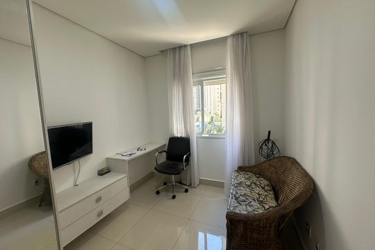Quarto 2 de apartamento à venda com 3 quartos, 88m² em Jardim Tupanci, Barueri