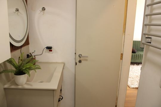 Banheiro de apartamento à venda com 2 quartos, 52m² em Cambuci, São Paulo