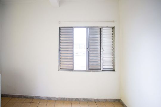 Cozinha de casa para alugar com 1 quarto, 70m² em Cidade Júlia, São Paulo