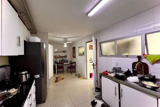 Apartamento para alugar com 4 quartos, 300m² em Lagoa, Rio de Janeiro