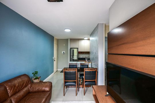 Sala de apartamento à venda com 3 quartos, 57m² em Jardim Nadir, São Paulo