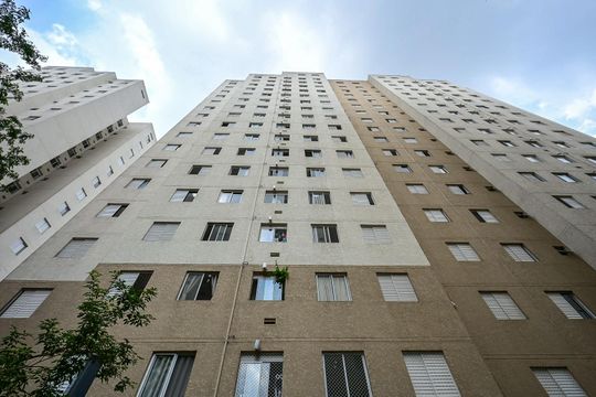 Fachada de apartamento à venda com 3 quartos, 57m² em Jardim Nadir, São Paulo