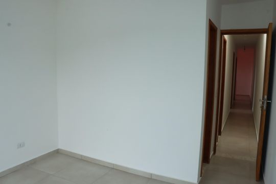 Casa para alugar com 3 quartos, 102m² em Aguassai, Cotia