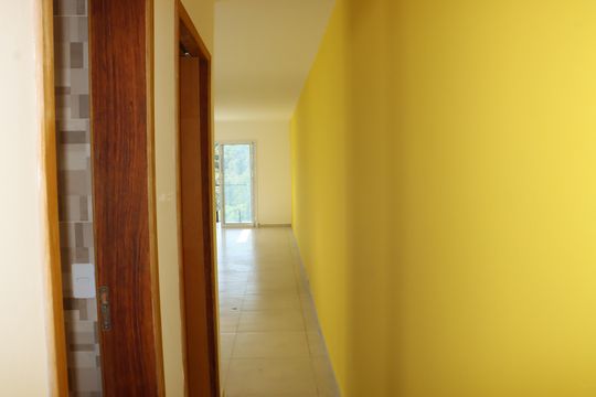 Casa para alugar com 3 quartos, 102m² em Aguassai, Cotia