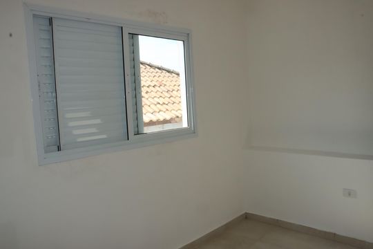 Casa para alugar com 3 quartos, 102m² em Aguassai, Cotia