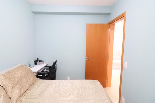 Quarto 1 de apartamento à venda com 2 quartos, 47m² em Jardim Boa Vista (zona Oeste), Osasco