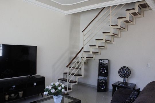 Casa de Condomínio à venda com 3 quartos, 300m² em Tanque, Rio de Janeiro