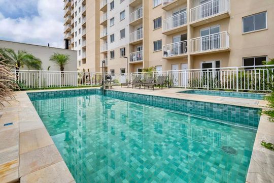 Área comum - Piscina de apartamento à venda com 1 quarto, 29m² em Jardim Itacolomi, São Paulo