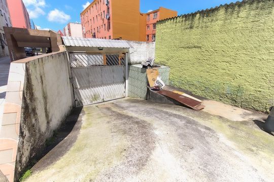 Entrada de apartamento para alugar com 2 quartos, 44m² em Cidade Tiradentes, São Paulo