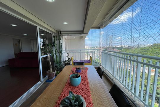 Varanda de apartamento à venda com 4 quartos, 134m² em Jardim Olympia, São Paulo