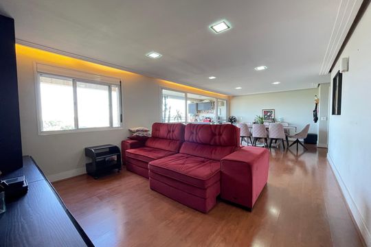 Apartamento à venda com 4 quartos, 134m² em Jardim Olympia, São Paulo