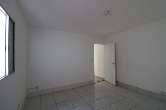 Casa para alugar com 1 quarto, 50m² em Cidade Dutra, São Paulo