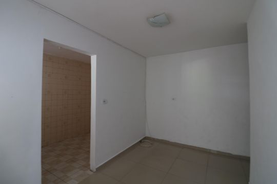 Casa para alugar com 1 quarto, 50m² em Cidade Dutra, São Paulo