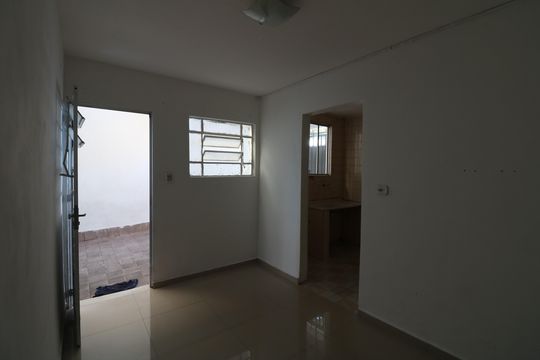 Casa para alugar com 1 quarto, 50m² em Cidade Dutra, São Paulo