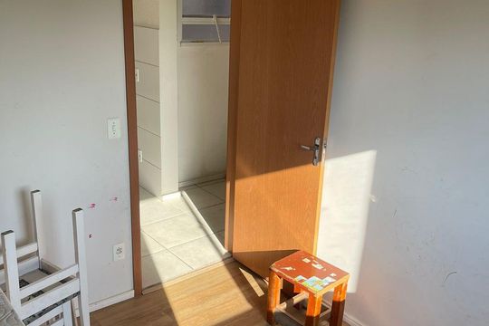 Quarto 2 de apartamento para alugar com 2 quartos, 55m² em Fátima, Canoas