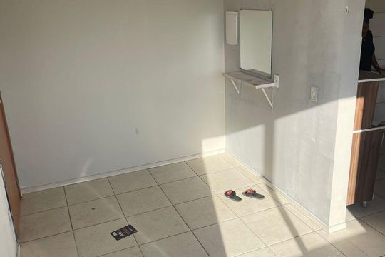Sala  de apartamento para alugar com 2 quartos, 55m² em Fátima, Canoas