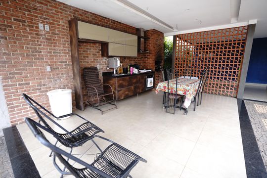 Casa para alugar com 2 quartos, 300m² em Setor Goiânia 2, Goiânia