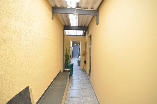 Corredor de casa à venda com 3 quartos, 126m² em Parque Casa de Pedra, São Paulo