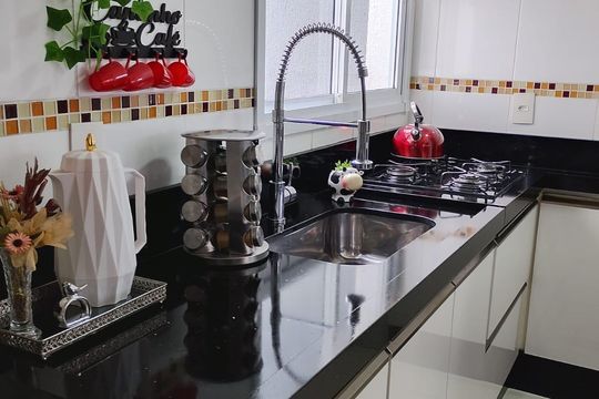 Cozinha de apartamento à venda com 2 quartos, 88m² em Cidade São Jorge, Santo André