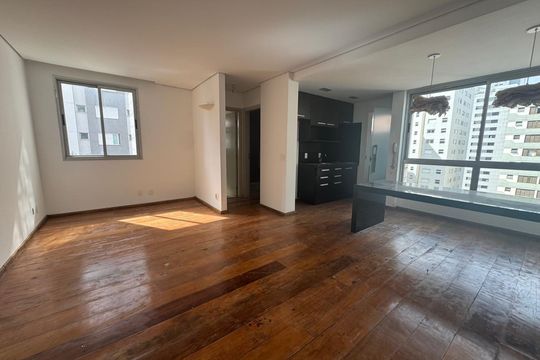 Apartamento à venda com 1 quarto, 55m² em Santo Agostinho, Belo Horizonte