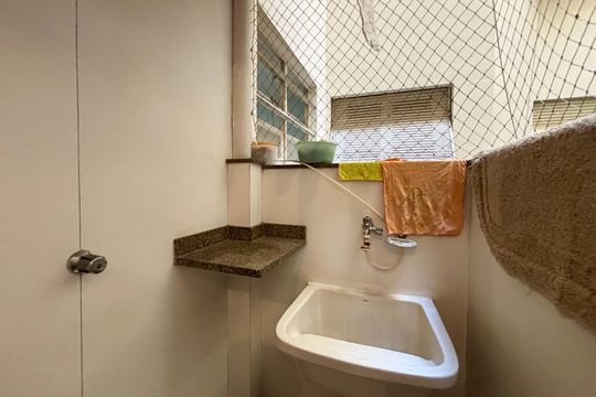 Área de serviço  de apartamento à venda com 3 quartos, 163m² em Copacabana, Rio de Janeiro
