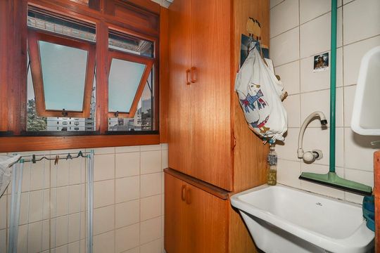 Área de Serviço de apartamento à venda com 3 quartos, 181m² em Petrópolis, Porto Alegre