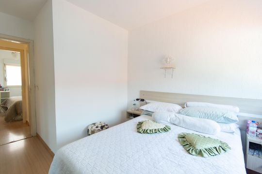 Casa de Condomínio à venda com 2 quartos, 70m² em Fátima, Canoas