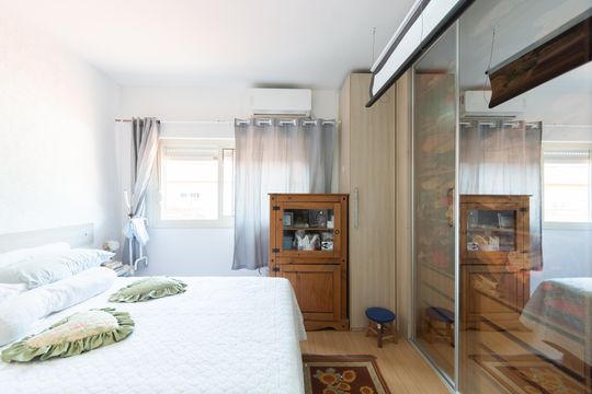 Casa de Condomínio à venda com 2 quartos, 70m² em Fátima, Canoas