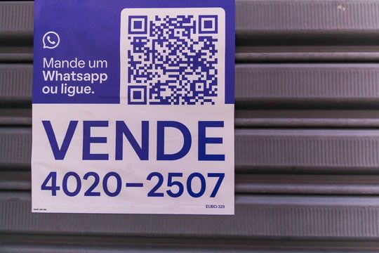 Fachada de casa à venda com 1 quarto, 75m² em Vila Bertioga, São Paulo