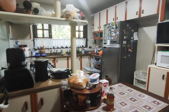 Casa de Condomínio para alugar com 4 quartos, 267m² em Várzea das Moças, Niterói