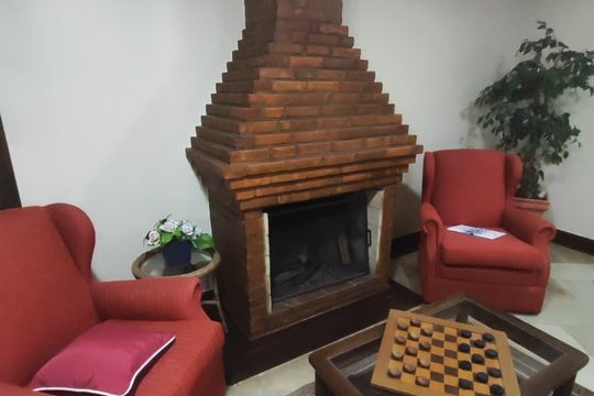 Casa de Condomínio para alugar com 4 quartos, 267m² em Várzea das Moças, Niterói