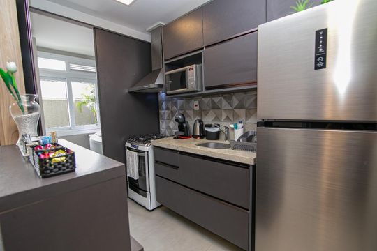 Cozinha de apartamento para alugar com 2 quartos, 145m² em Glória, Porto Alegre