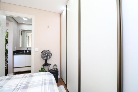 Quarto de apartamento à venda com 1 quarto, 30m² em Barra Funda, São Paulo