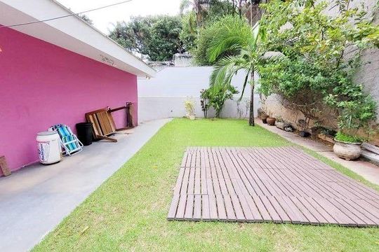 Casa à venda com 4 quartos, 496m² em Jardim Sao Bento, São Paulo