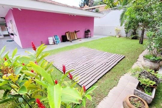 Casa à venda com 4 quartos, 496m² em Jardim Sao Bento, São Paulo