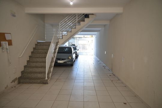v de apartamento à venda com 2 quartos, 88m² em Jardim Silvana, Santo André