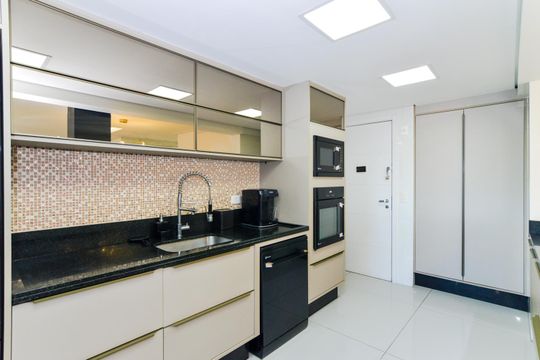 Apartamento à venda com 3 quartos, 145m² em Vila Lanzara, Guarulhos